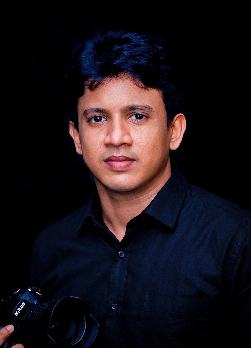 Portrait of Rajiv Gunawardena